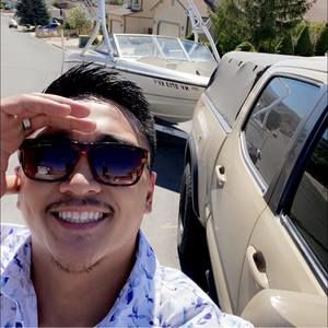 Meet your Posher, Araque